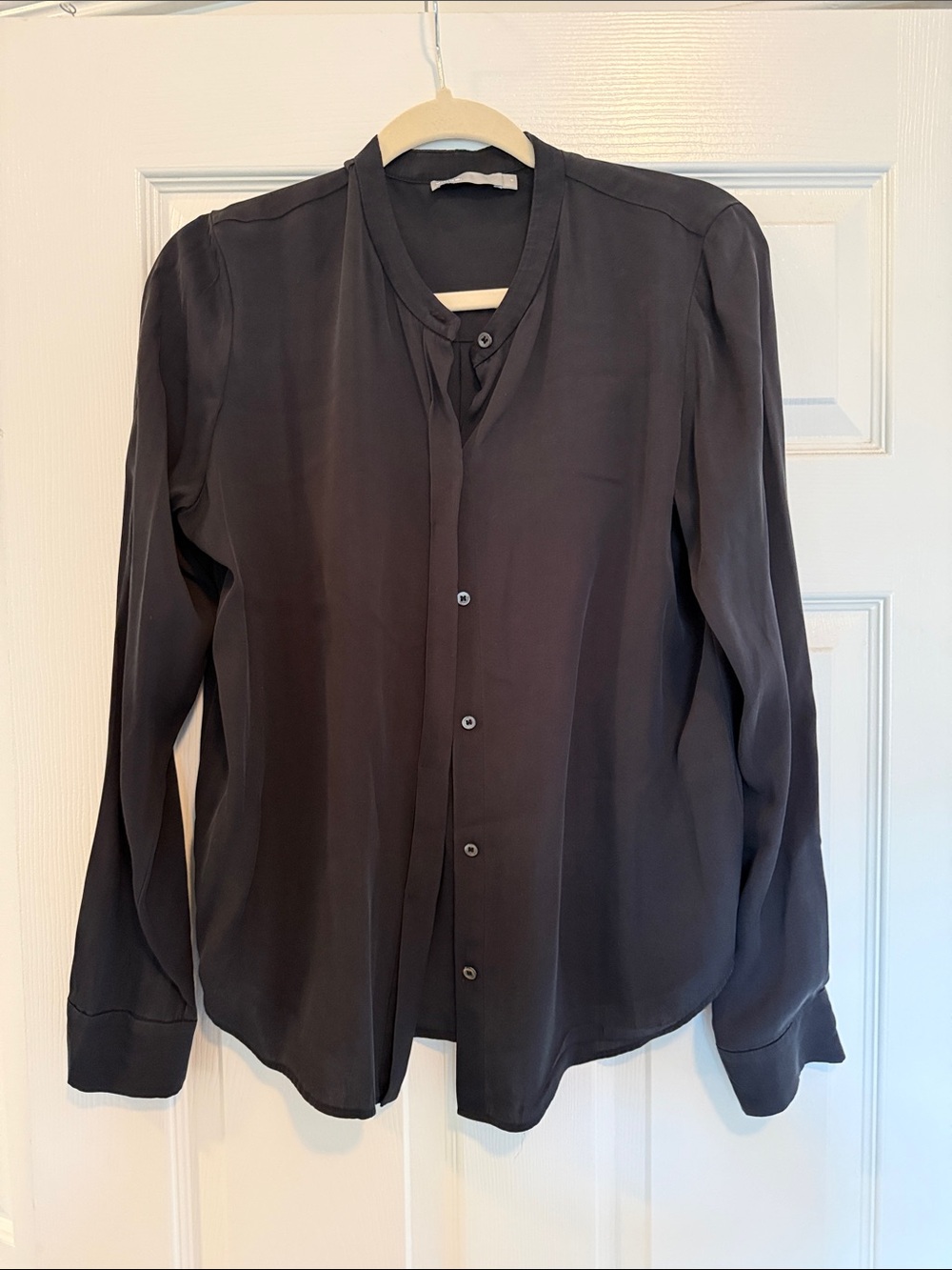 Vince Camuto Charcoal Gray Button-Front Blouse